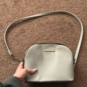 STEVE MADDEN GREY CROSS BODY BAG